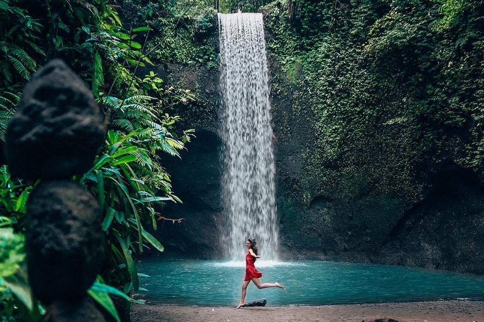 Place Tibumana Waterfall