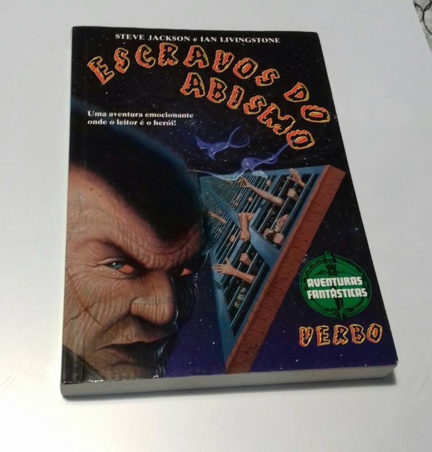 Book Escravos do abismo