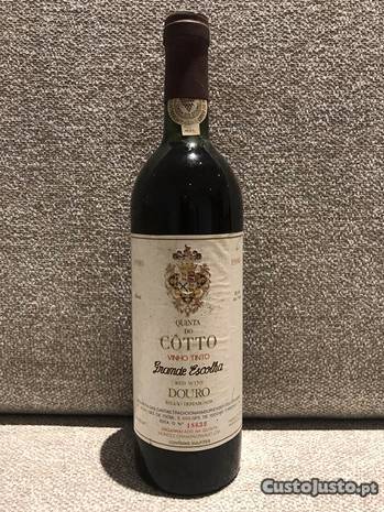 Social Vinho Côtto Grande Escolha Tinto 1990 (Douro)
