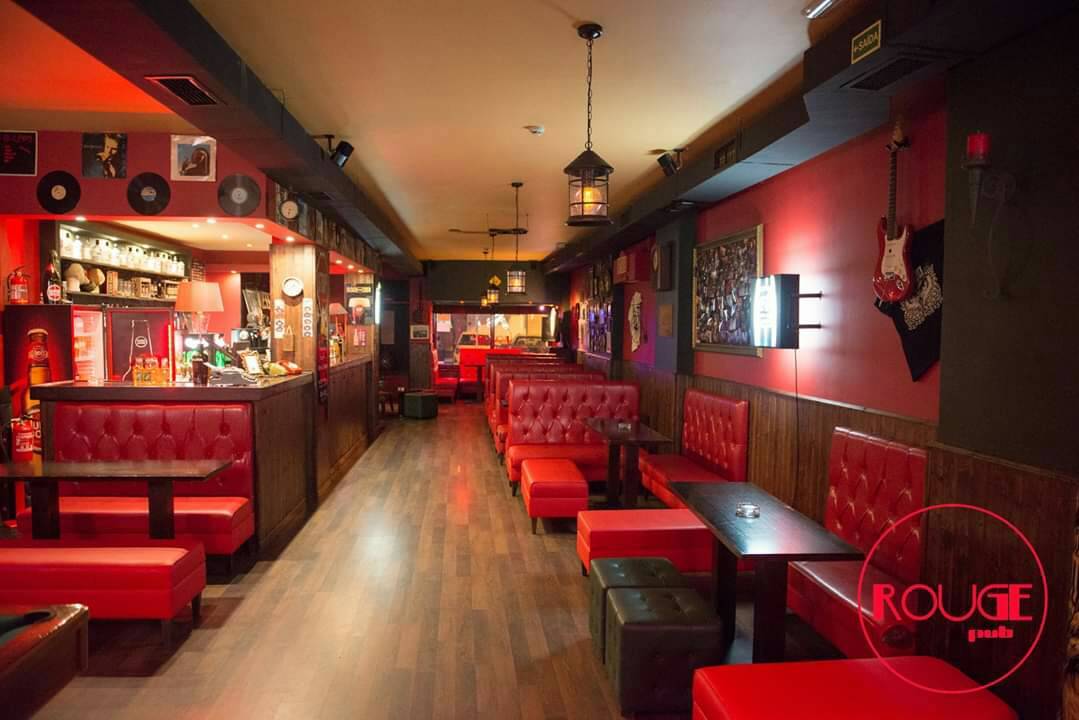 Place Rouge Pub
