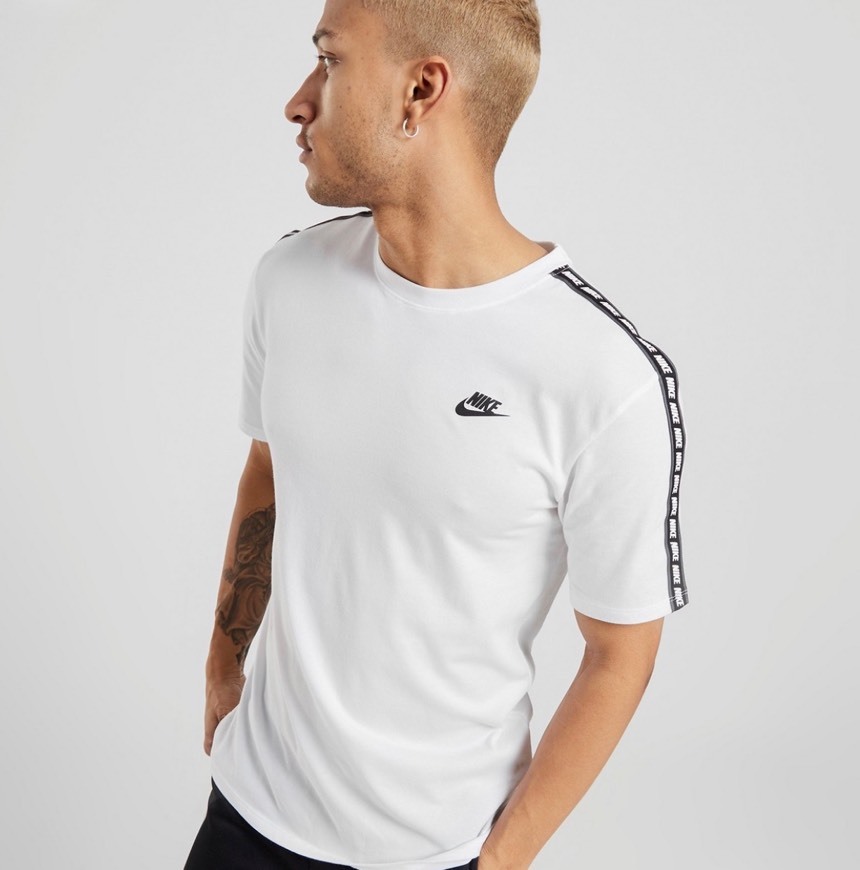 Moda Nike T-Shirt Tape