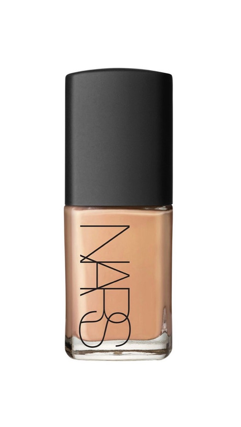 Producto base Nars para peles secas