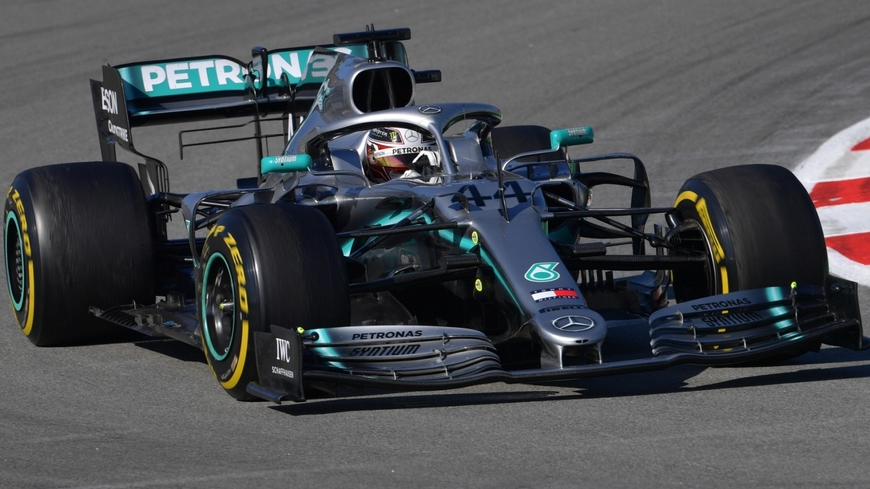 Moda Mercedes-AMG F1