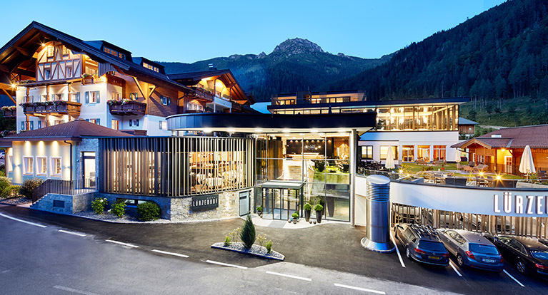 Lugar Alpin Life Resort Lürzerhof