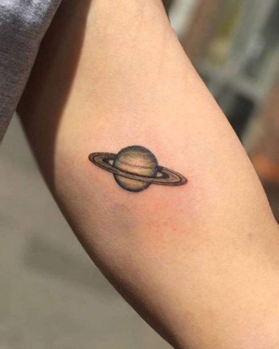 Fashion Tatuagem de saturno 