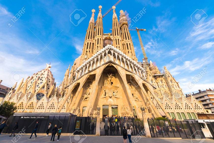 Place Sagrada Familia