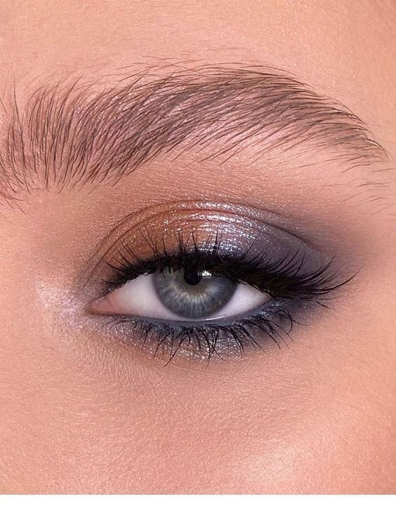 Moda Inspiração para sombra de olhos. 