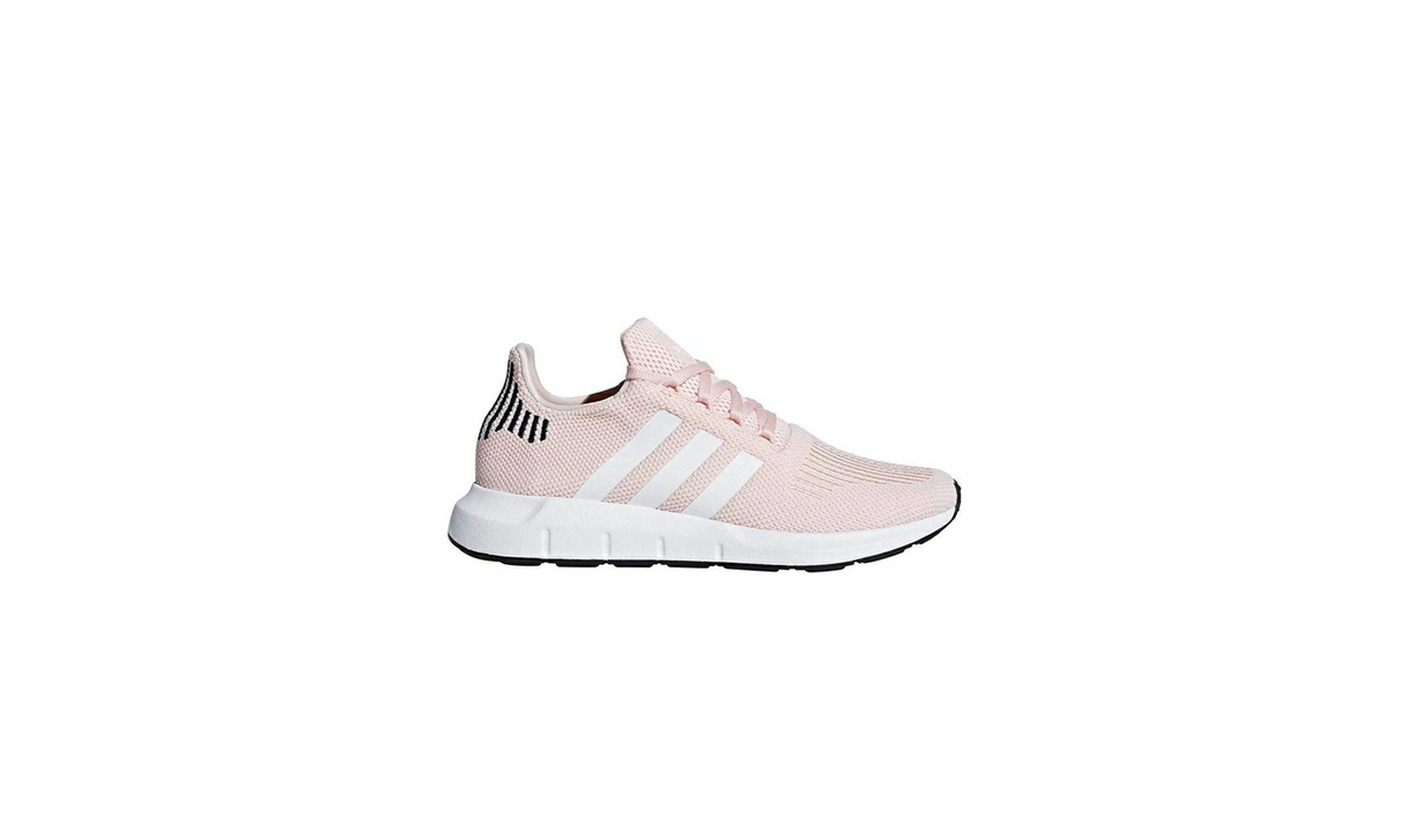 Social adidas 
Women's Swift Run W

