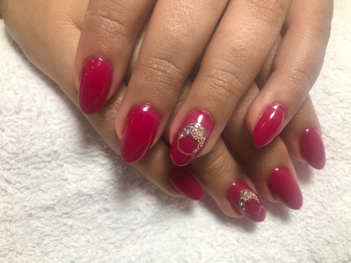 Moda Cherry nails 