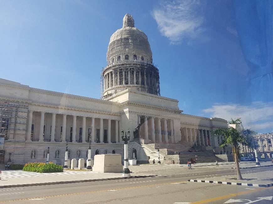 Place Capitolio Habana