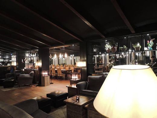 Covilhã Country Club - DAbeira Country & Lounge Restaurant