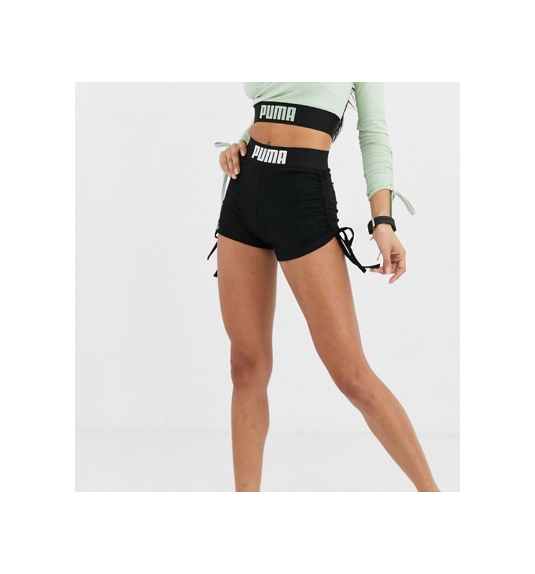 Social Minishorts negros exclusivos en ASOS de Puma