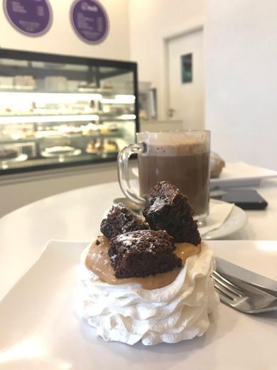 Velvet Cupcake & Coffee