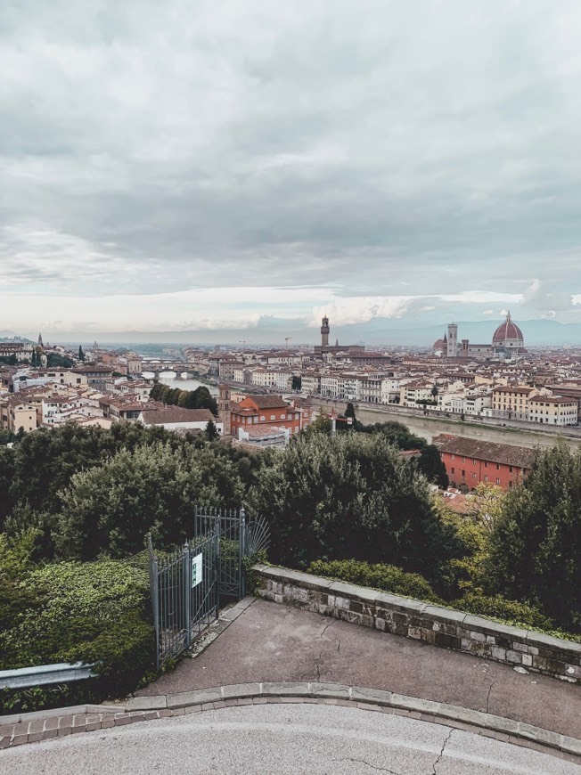 Lugar Piazzale Michelangelo