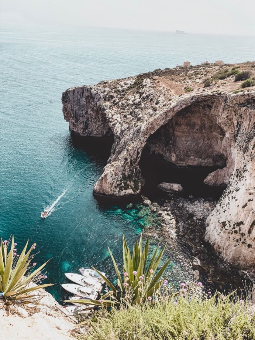 Lugar Cueva Azul