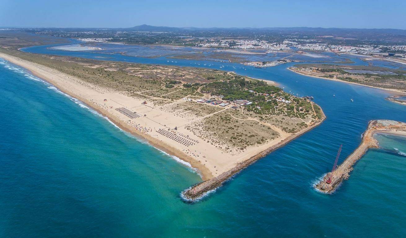 Social Costabeach Tavira Island