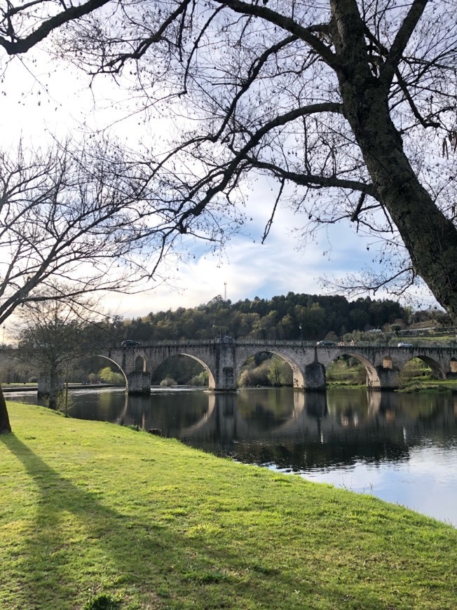 Lugar Ponte da Barca