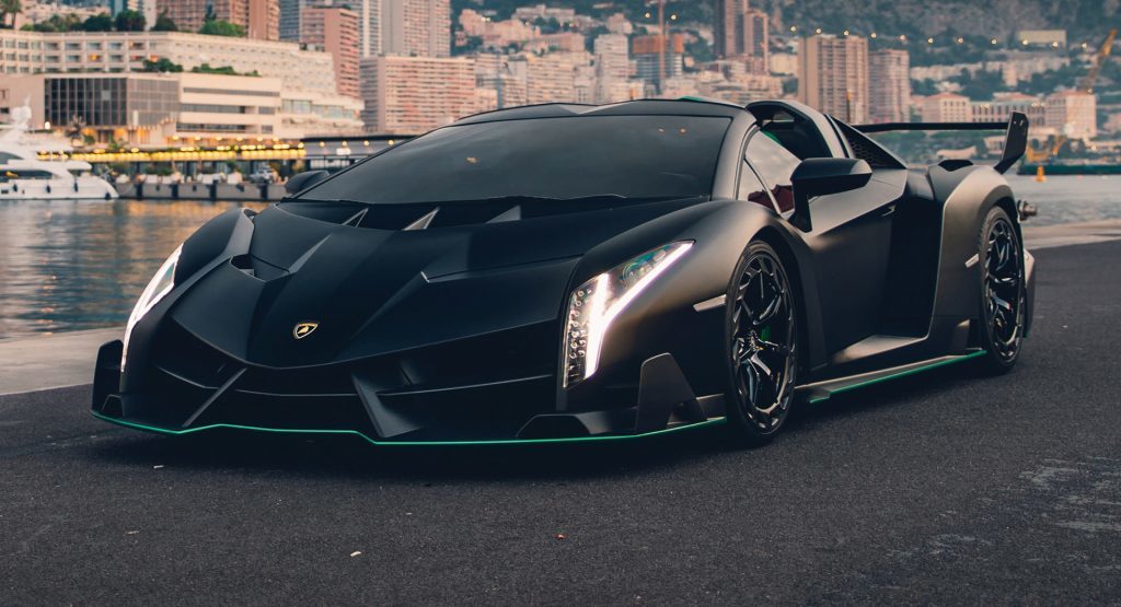 Social Lamborghini Veneno 