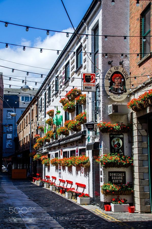 Lugar Donegall Square North