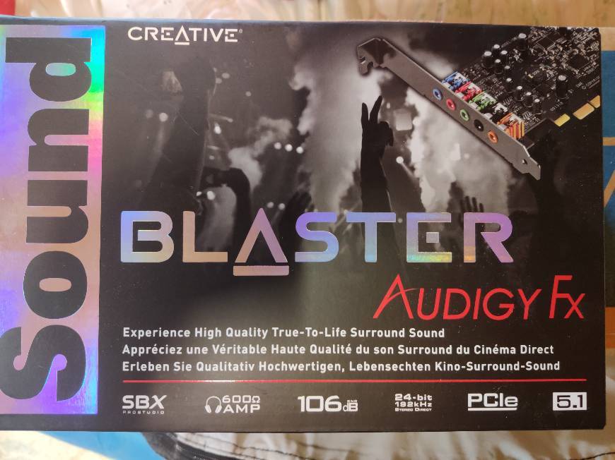 Electrónica Creative Sound Blaster Audigy FX 5.1 SBX ProStudio