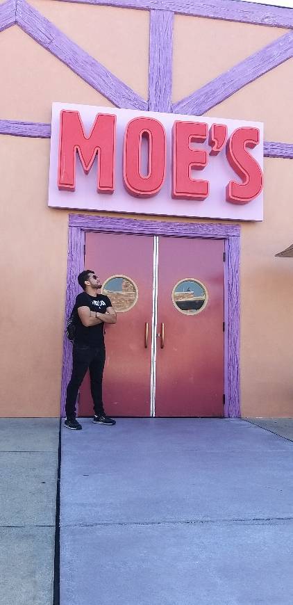 Place Moe's Tavern