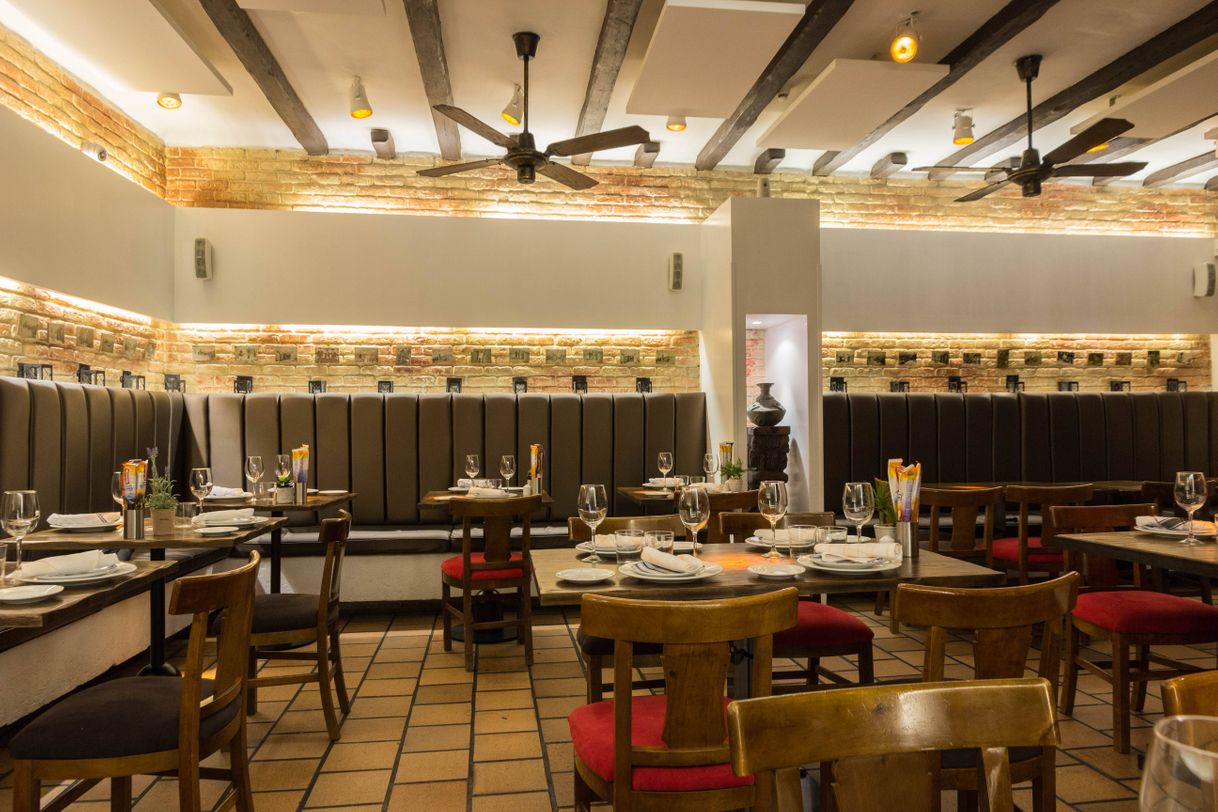 Restaurants La Misión