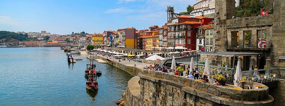 Place Cais da Ribeira