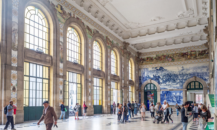 Place Estación de san Benito