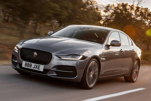 Social Jaguar XE