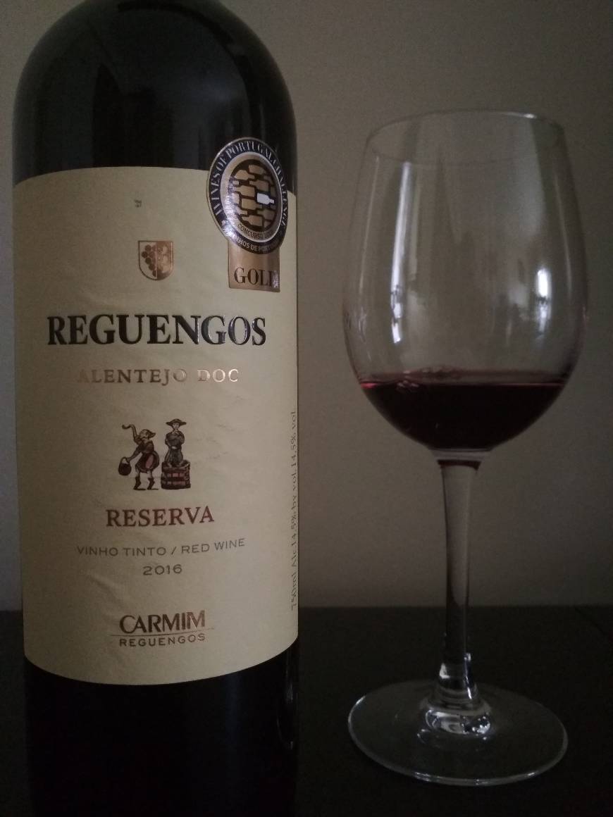 Products Reguengos Reserva Tinto 2016