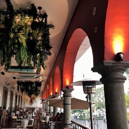 Restaurants El Envero
