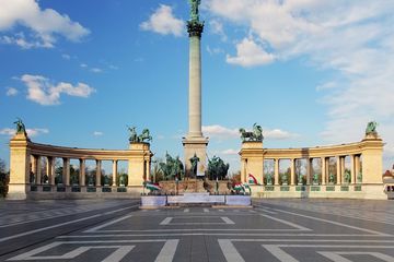 Lugar Plaza de los Héroes