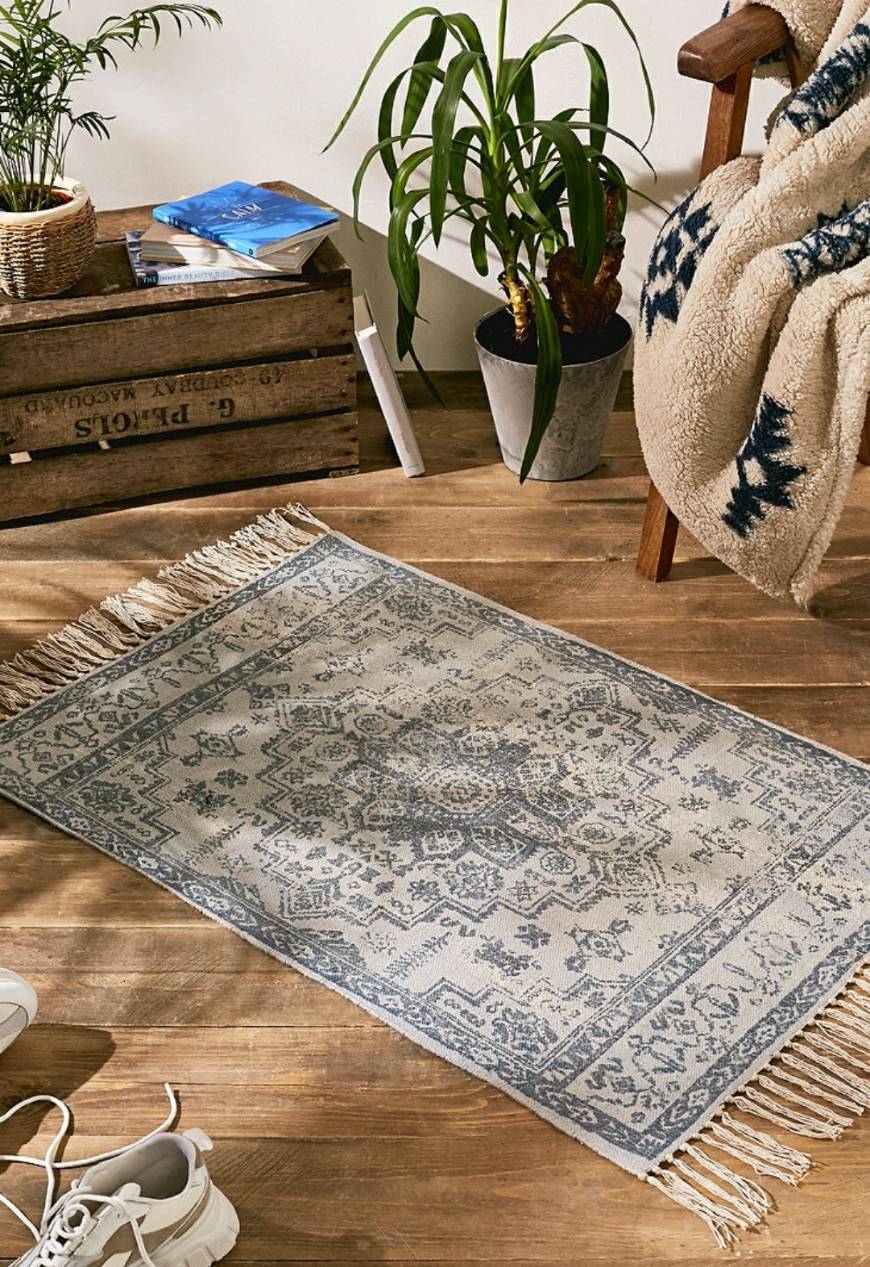 Product Urban Outfitters gray medallion rug