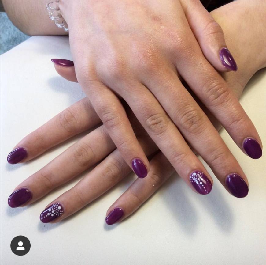 Moda Purple nails