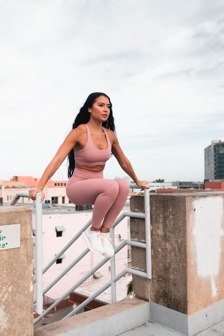 Social Lux Sports Bra - Dusty Rose - Physiq Apparel