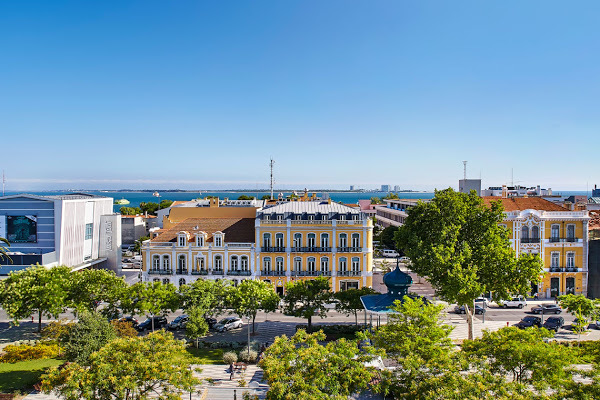 Place Luna Esperança Setúbal 