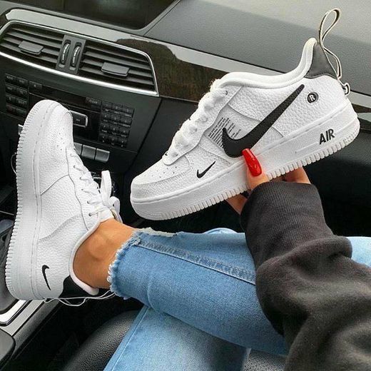 Social Air Force 
