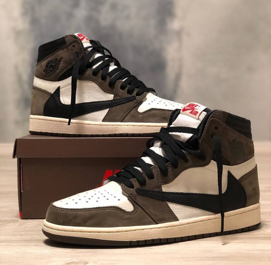 Moda Air Jordan 1 Travis Scott