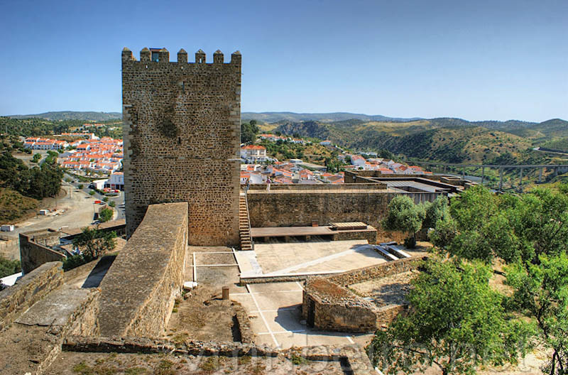 Place Mértola Castle