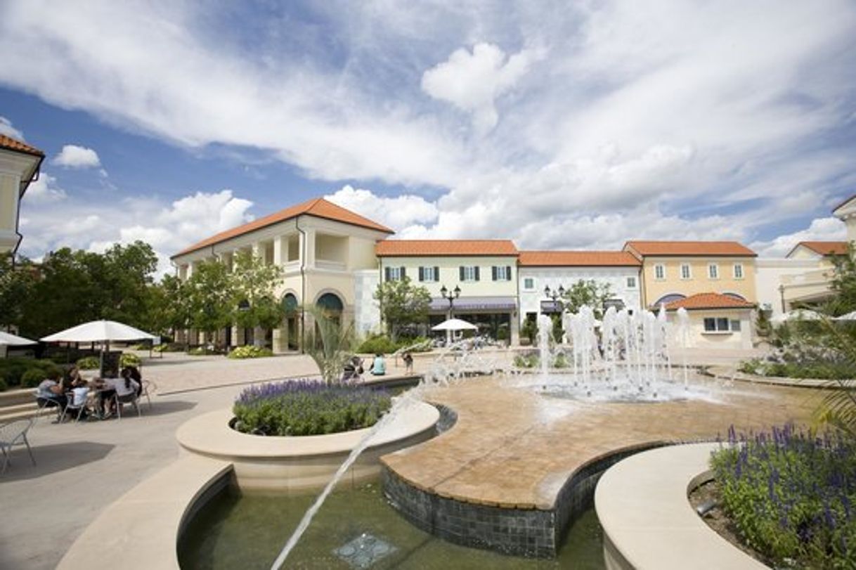 Lugares Tanger Outlets Deer Park