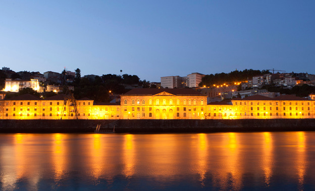 Lugar Alfândega do Porto