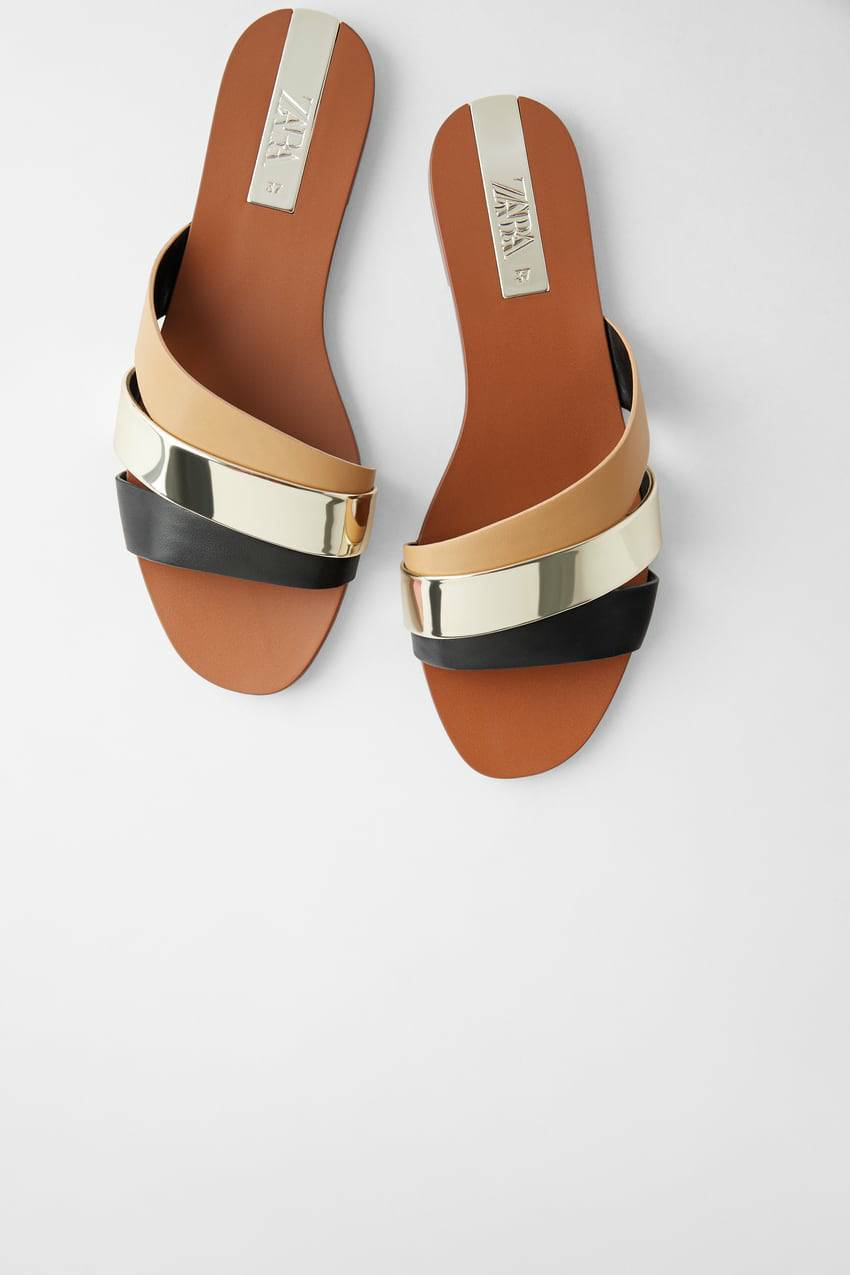 Social Sandália rasa assimétrica com tiras