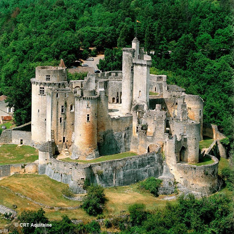 Place Castillo de Bonaguil