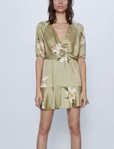 Vestido curto Floral ZARA 