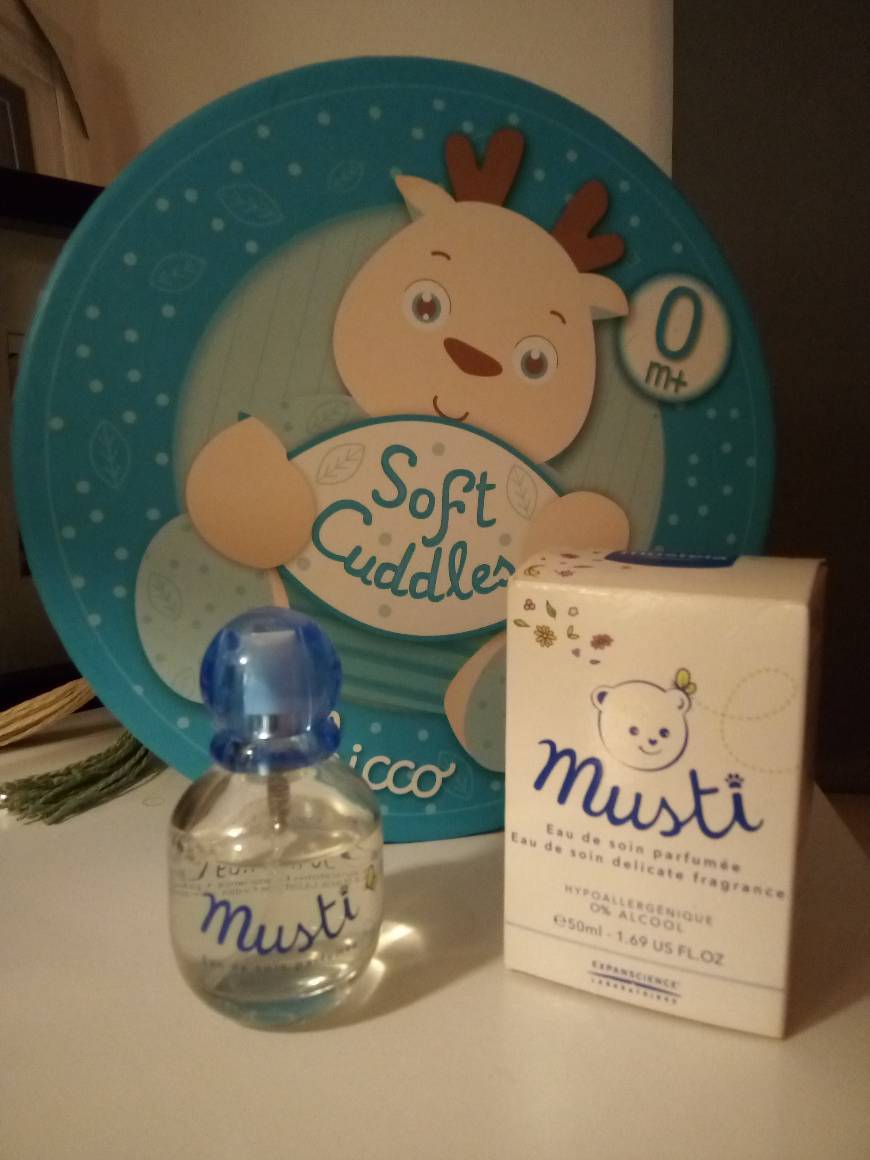 Fashion Musti perfume by Mustela