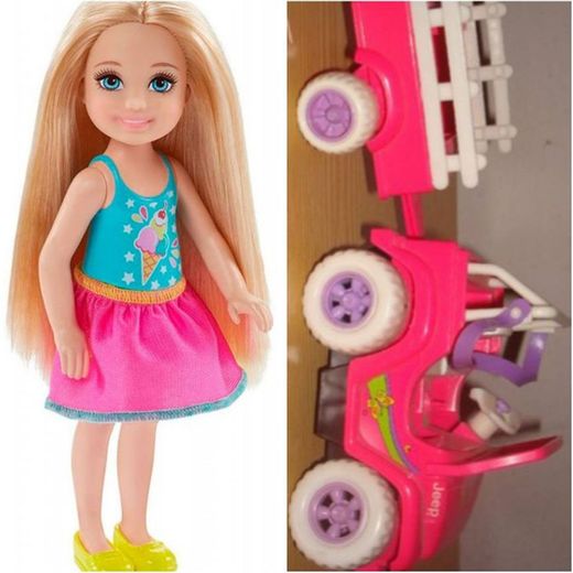 Mini barbie no carrinho 