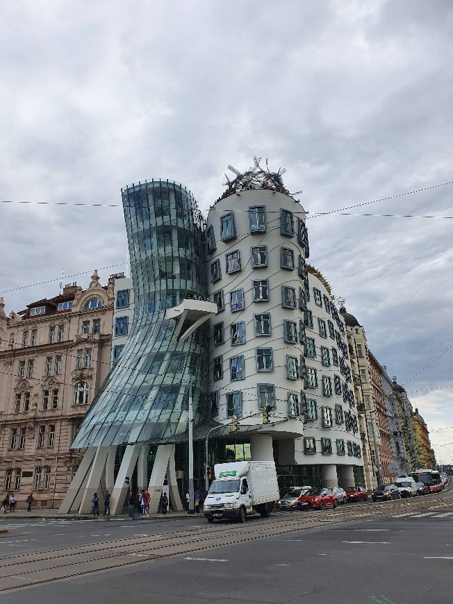 Lugar Dancing House