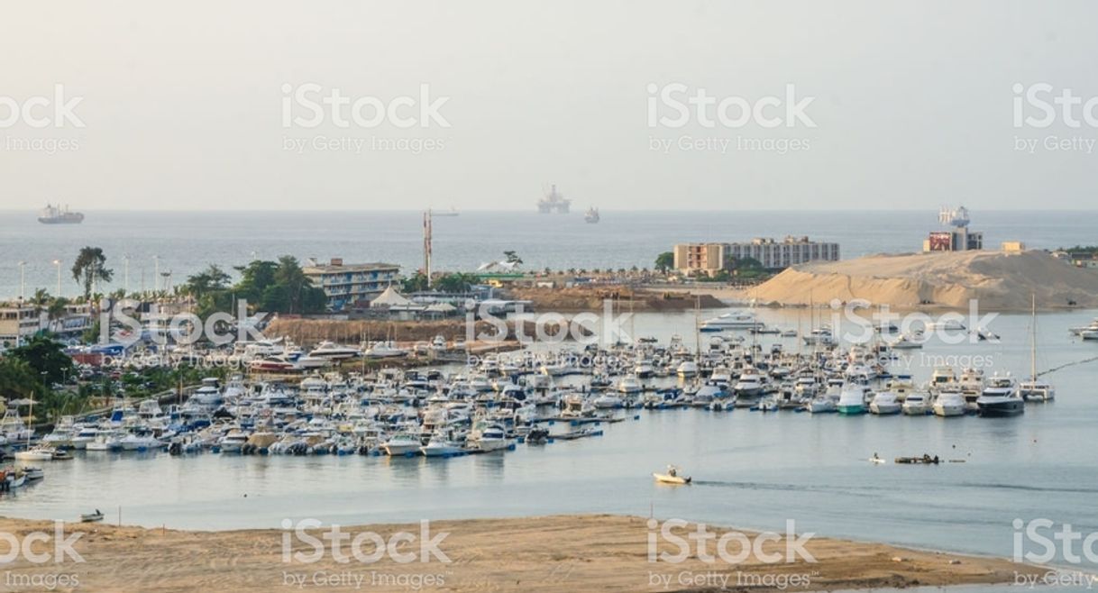 Restaurants Luanda's Naval Club