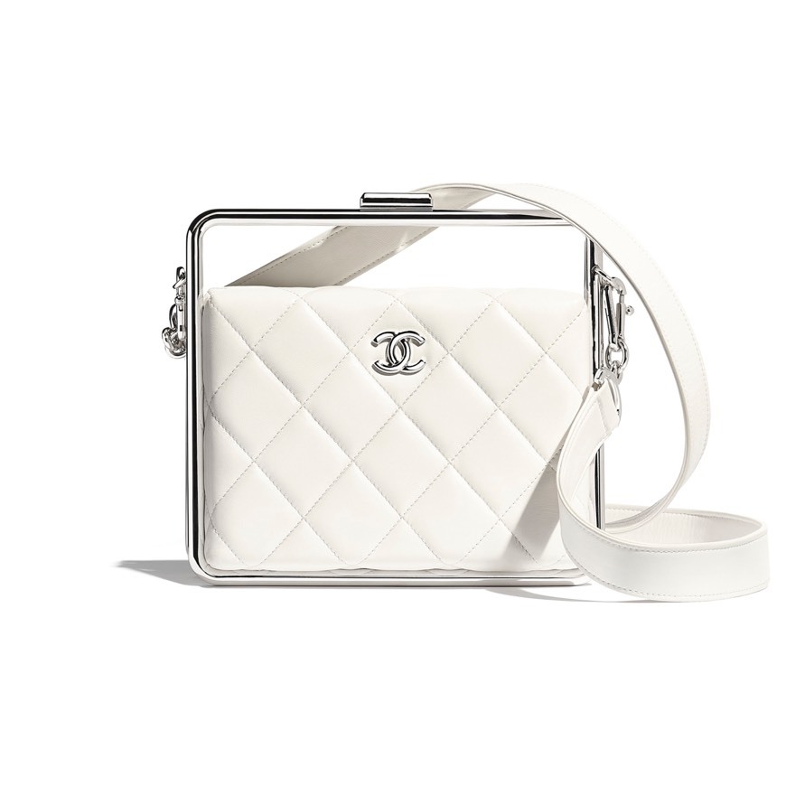Chanel clutch