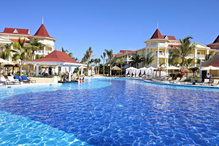 Place Bahia Principe Luxury Bouganville